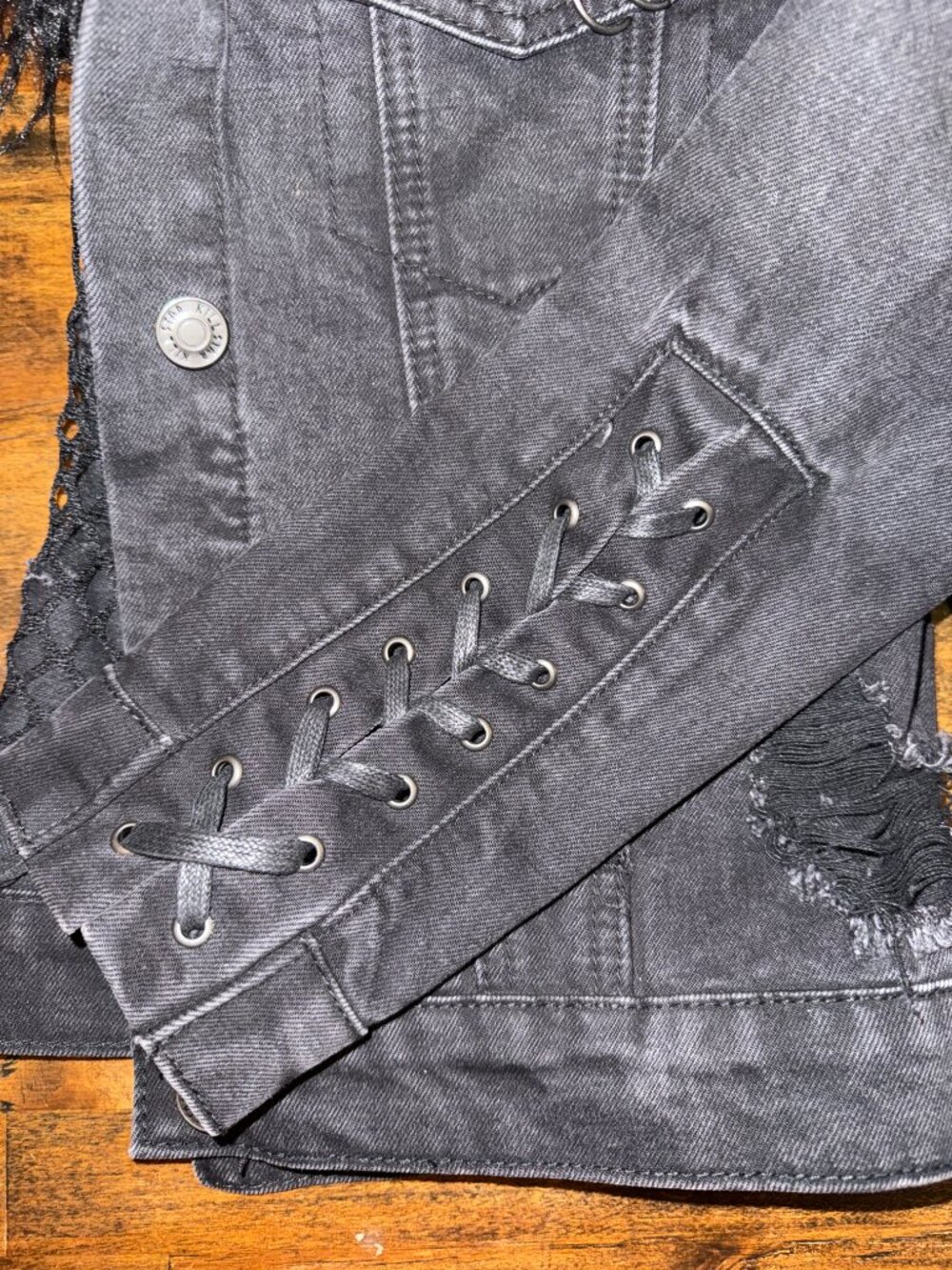 Killstar Grunge Goth Distressed Black Jeans Jacket NWOT - Picture 5 of 6